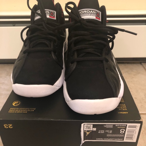 Jordans jumpman team 2 - Picture 3 of 5